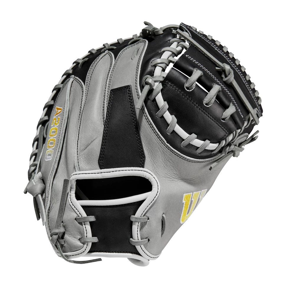 Wilson A2000 M2 33.5 Inch Baseball Catchers Mitt 2 Wilson A2000 M2 33.5 Inch Baseball Catchers Mitt - Image 2